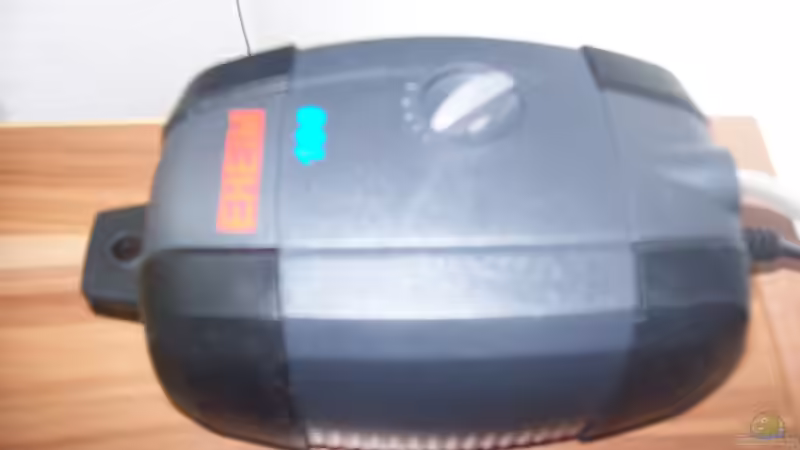 Eheim airpump 100- musste extra für´s Frauchen angeschafft werden ;-) von Christopher Roß (9)