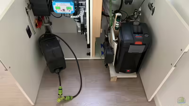 EHEIM Incpiria 300 / Technik - 7 von Dominic (29)