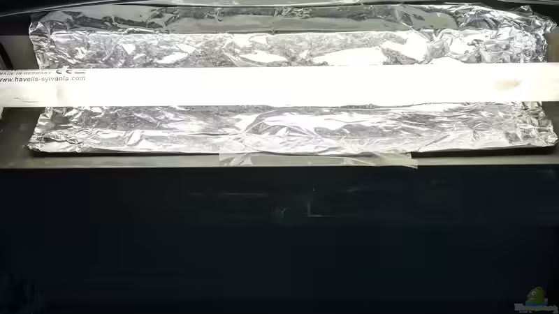 Einfache T5 Röhre aus dem Baumarkt 4000 Kelvin mit Reflektor (eigenbau) von martini_g (8)