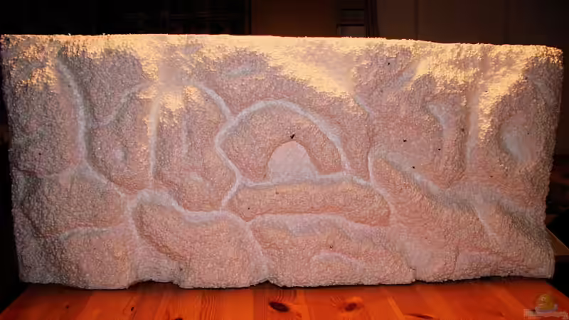 Eingearbeitete Struktur in 5cm Styroporplatte von Tanganjika_160_Liter (6)