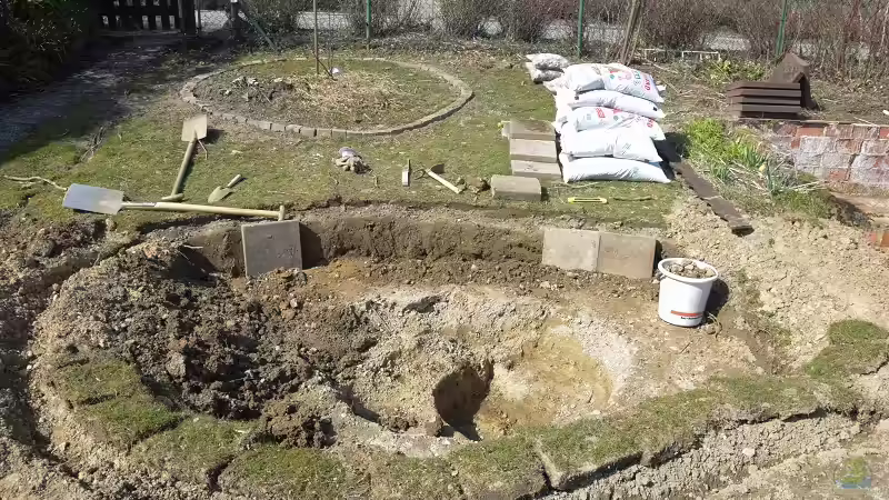 Einige der alten Terrassenplatten werden eingebaut 07.04.2018 von Acki50 (5)