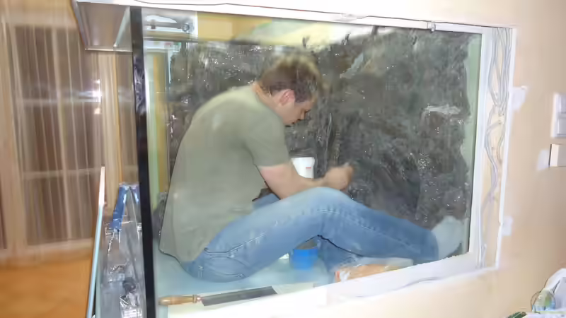 Einkleben der Rückwand März 2013 von Michael Walther (2)