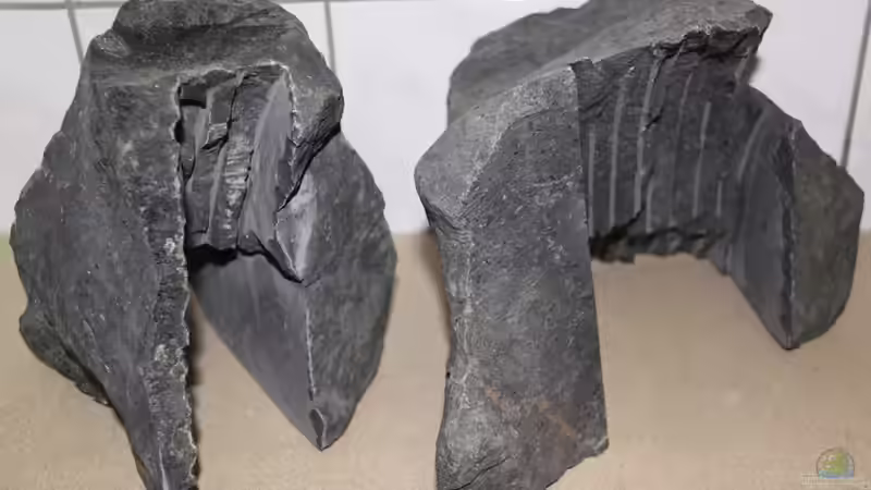 fertig ausgehöhlte Basaltfindlinge von Michael Reiz (28)