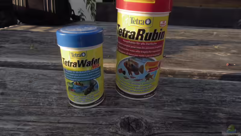 Flockenfutter und Futtertabletten von Tigerlotus (56)