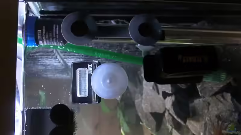 Heizstab, Strömungspumpe, Thermometer und Scheibenreiniger von Joseg (7)