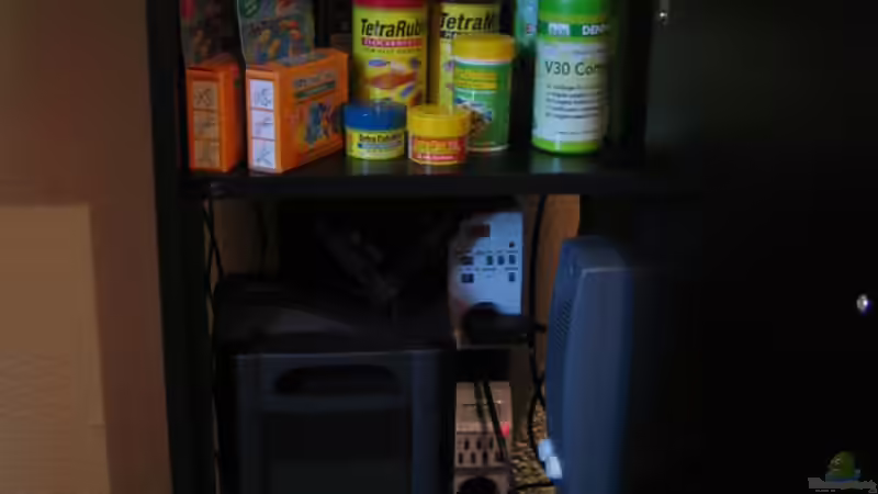 hier wird der Platz voll ausgenutzt ;) Zu sehen sind auch die zwei Zeitschaltuhren von Simon John (15)