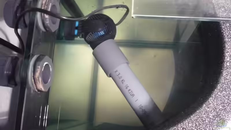 HMF von oben und die Anschlüsse für den Wasserwechsel von Der Dortmunder (3)