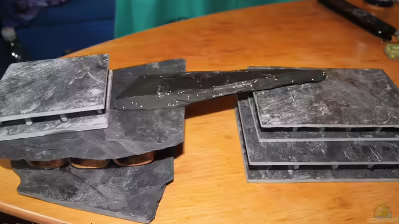 Höhlen von der L-Welsoase etwa so sollen sie dann ins Aquarium von chrisi01 (14)