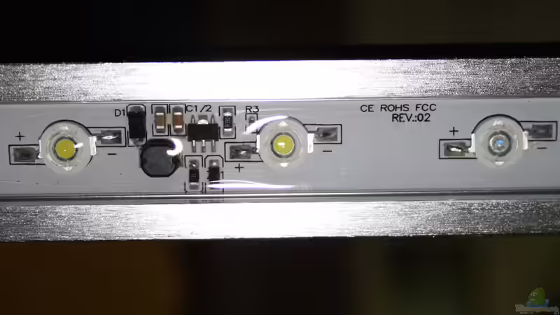 JMB AQUALIGHT - Hier ein Stück der 1 Meter langen Leiste von Florian Bandhauer (36)