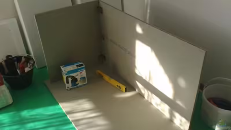 Karton Vorlage als Halterung von SirHawkman (12)