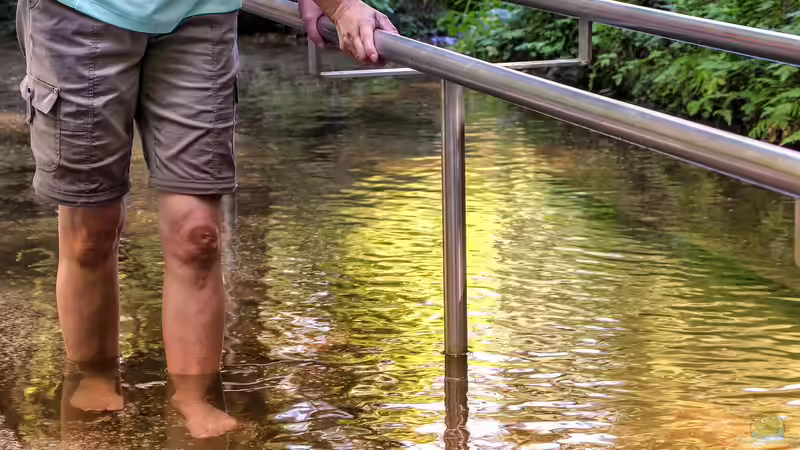 Kneipp-Therapie im eigenen Garten: So planst du dein eigenes Tretbecken