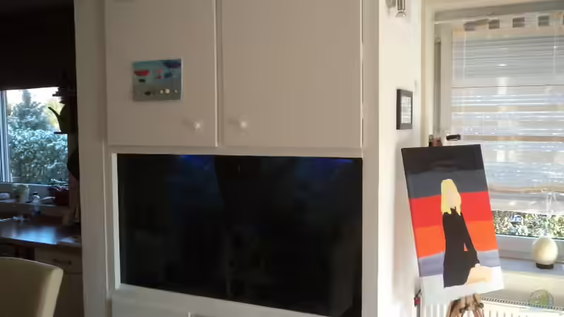 Komplettansicht des Beckensin der selbst gebauten Wand von Michael Boeck (6)