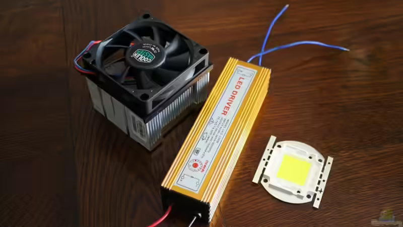 Led Strahler in teilen von Microsash (28)