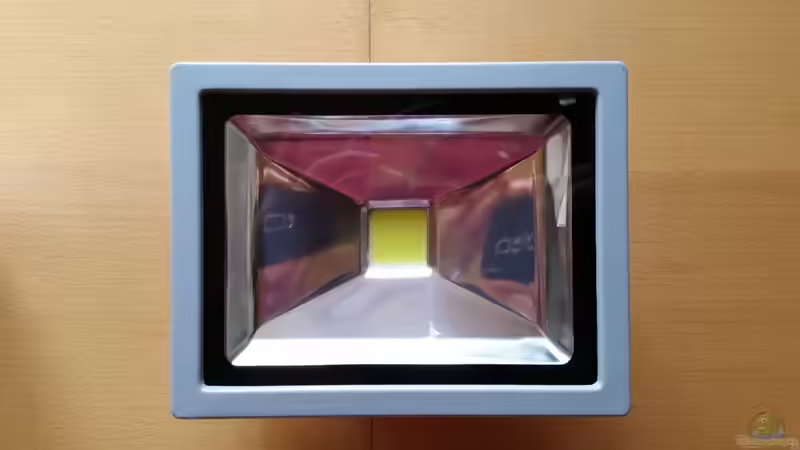 LED Strahler mit 20 Watt Power-LED  von Bernd N. (65)