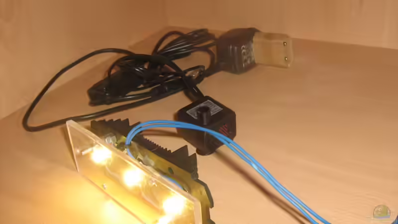 LEDs auf Pentium 2 Kühlkörper montier 3x1W von chrisi01 (11)