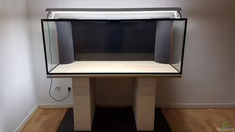 leer von naturalR (2)