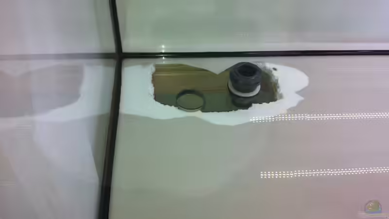 Lochbohrung rechts hintere Ecke von maxarl (33)