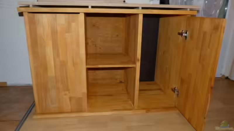 mein selbstgebauter Schrank noch nicht ganz fertig von Carsten Peters (9)