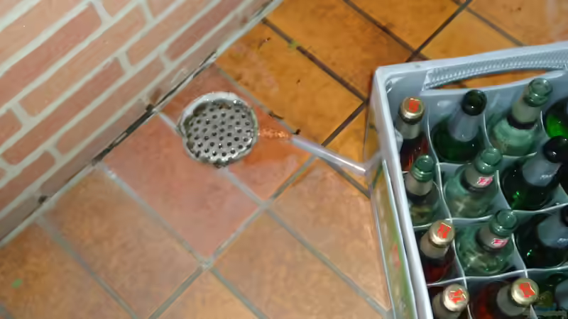 Mein Wasserablauf auf dem Balkon einfacher gehts nicht von atom010 (25)