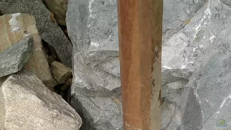 mobile Holzhalterung des Sonnensegels (bei Nichtgebraucht wird der Deckel zugeklappt von Sambia (52)