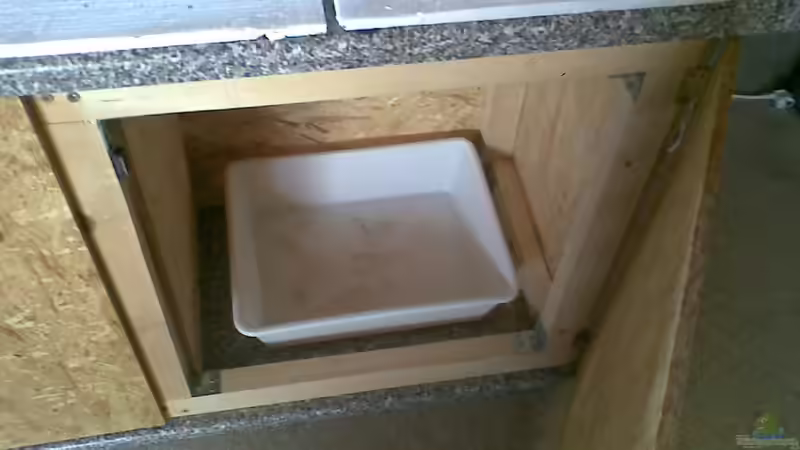 ne kleine Wanne für den Außenfilter...denn vorsicht ist besser als usw. von Torsten Bullmahn (18)