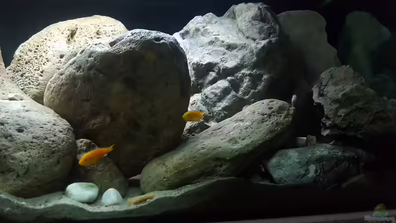 Neue Einrichtung  Rockzolid Riverstone von Mel (22)