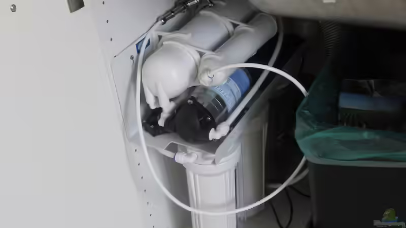 Osmoseanalge in der Küche von Ron Berlin (9)