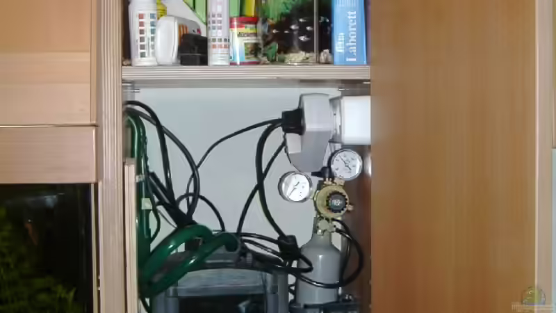 Platz für technik und Futter von Zwanni (28)