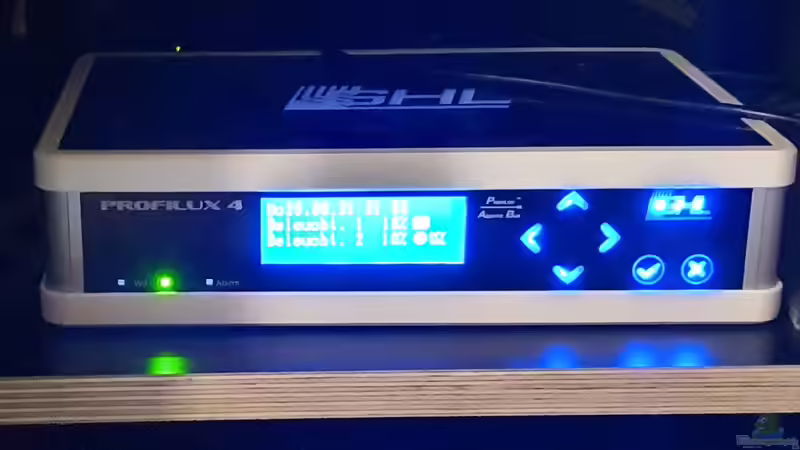 Profilux 4 zur Lichtsteuerung und mit pH, Leitwert und Temperatursensoren von ravaka (39)