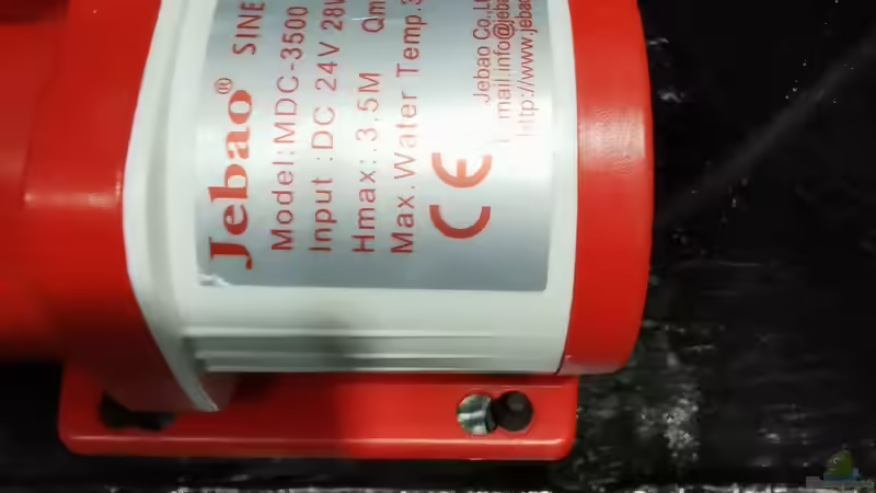 Pumpe im Aquarium  von Thomas Michel (62)