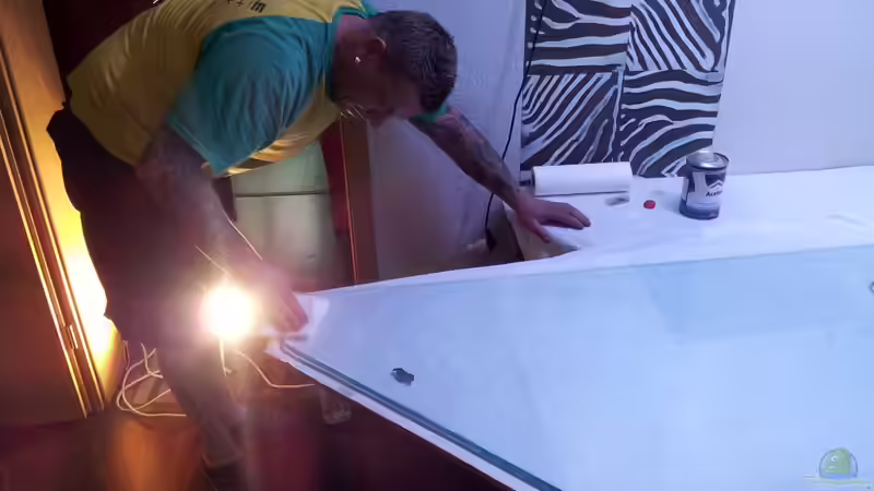 reinigung der Klebestellen mit Acceton von tattooindi (5)