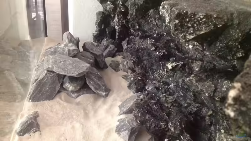 Rohbau der Rückwand von Jean-Paul Ambord (17)