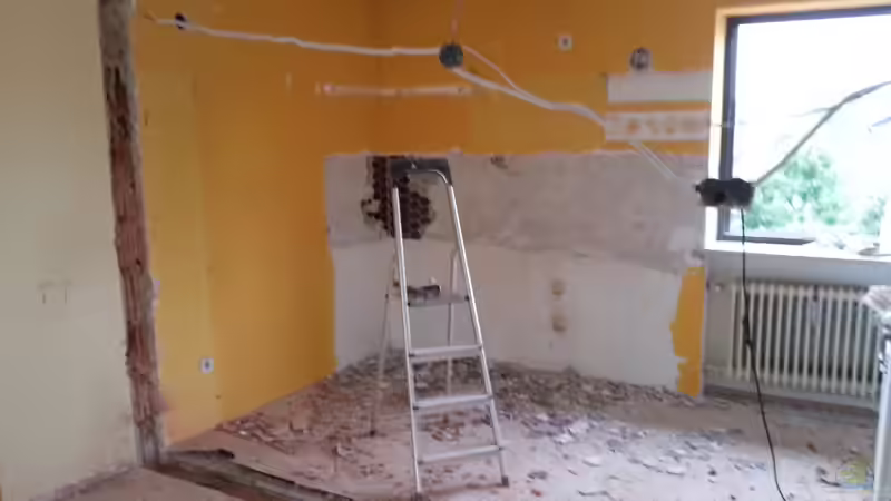 Rohbau,Wand ist schon mal weg  von slobe (4)