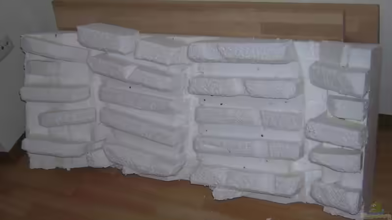 Rückwandrohbau; Das Teil wurde später doch in einzelne Module zerlegt; Das rechte von Markus M. (5)