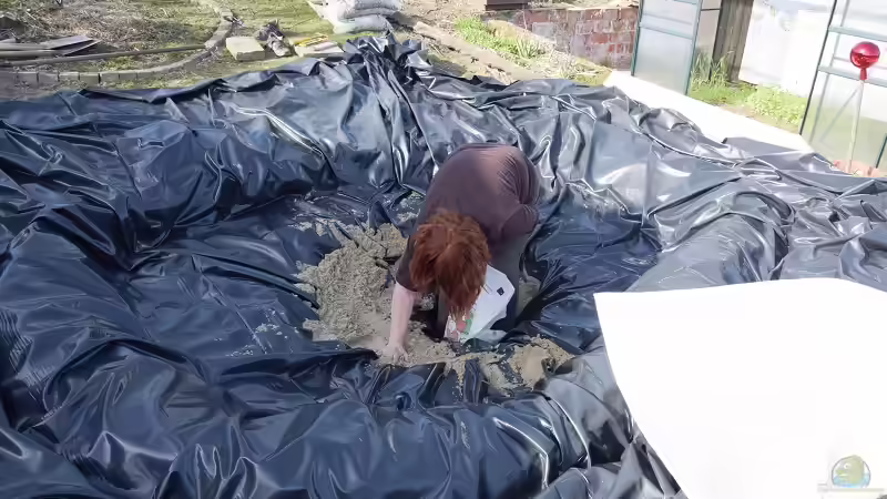 Sand zum beschweren an die tiefste Stelle gebracht. 07.04.2018 von Acki50 (9)