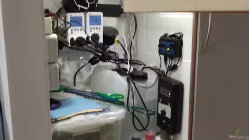 Schalt und Pflegeabteil von Guppy62 (23)