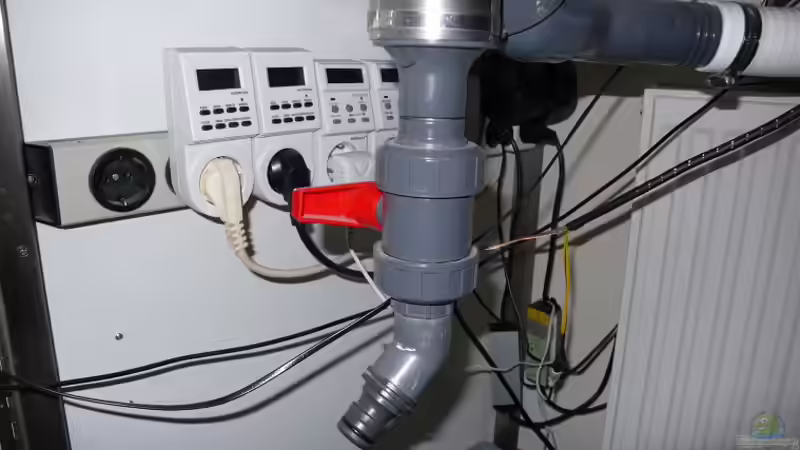 Schaltuhren und Ablauf zur Vorfilterkammerreinigung von aquabert (24)