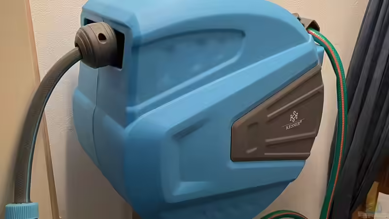 Schlauchtrommel für Wasser wechsel von Mauri Cangini (24)