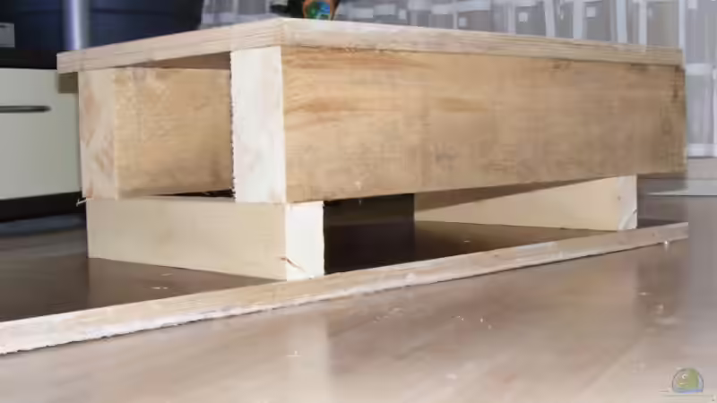 Seitenansicht(muß noch geschliffen werden und verspachtelt) von Falk (5)