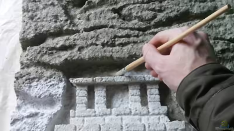 Seitenmodul mit ´Tempelruine´, Auftrag des Fliesenklebers mit einem Pinsel von Copplepot Lord (15)