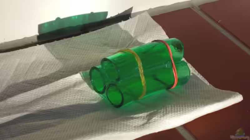 selbstgebastelte Röhrenhöhle 1 von Malawi TOM (24)