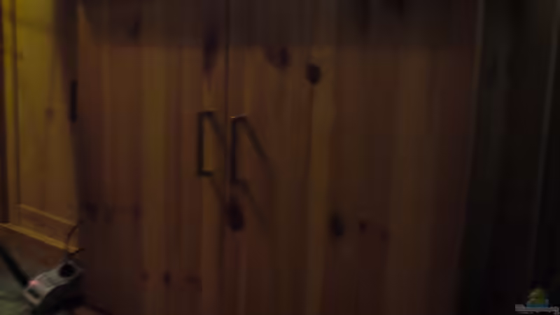 selbstgebauter Aquarienunterschrank von Jonathan Helbig (7)