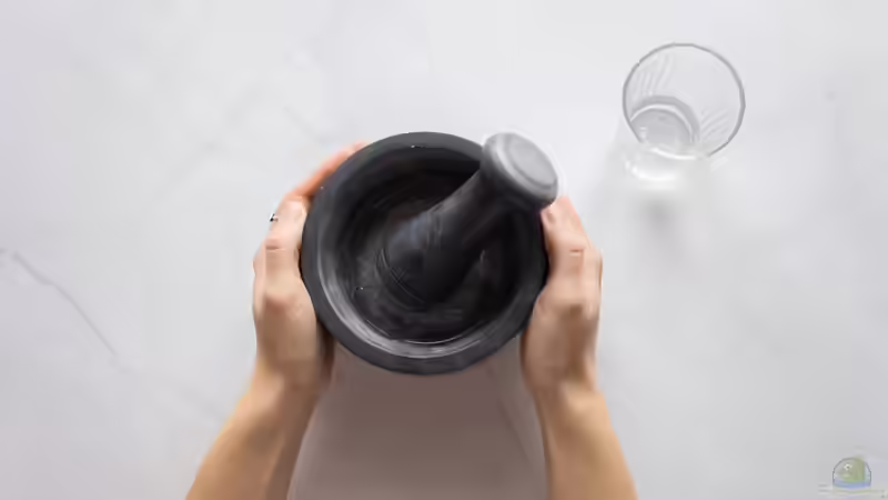 Senf im eigenen Garten anbauen und selbst herstellen - Der große Ratgeber