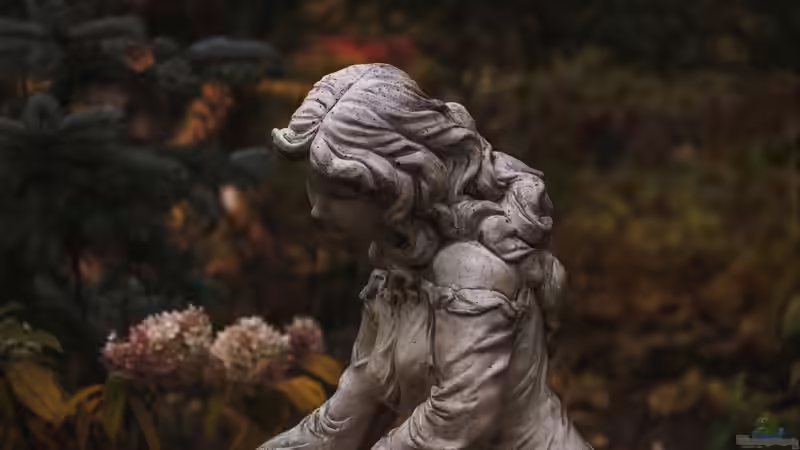 Skulpturen für den Garten: Welche Materialien eignen sich am besten?