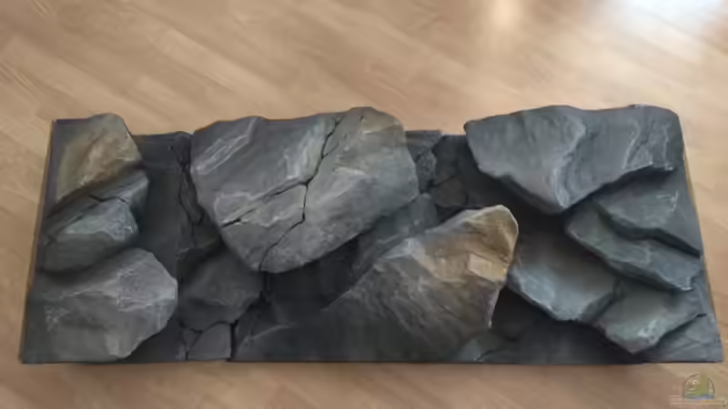 so sieht es zusammengesetzt aus - wie ein 4 Teile Puzzle und durch die Teilung gut einzubauen von pacho (5)