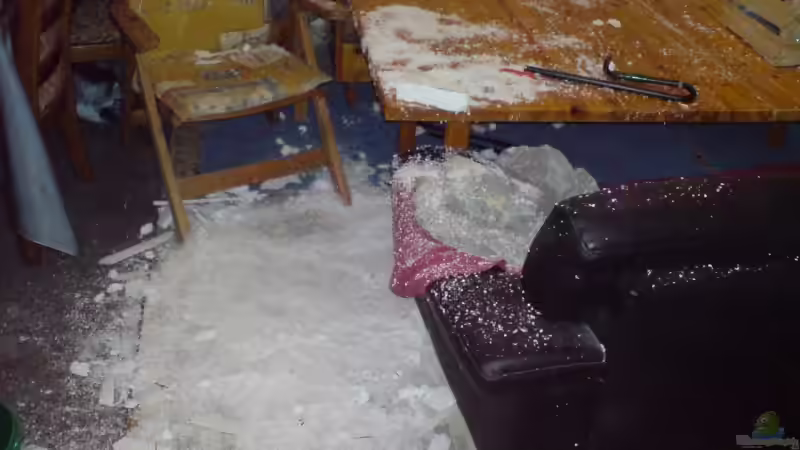 So siehts aus wenn man versucht, eine Rückwand selber zu bauen von Dommsel (5)