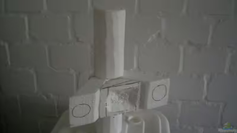 Sollte die Rückwand des Eckaq.werden, aber ist nicht fertiggeworden von Tanga italiana (5)