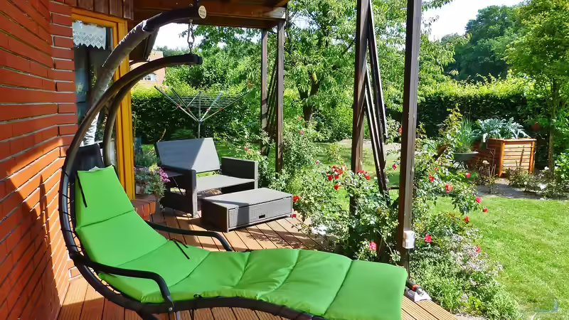 Sonnenschutz: So schaffst du Schattenzonen im Garten