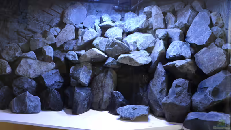 Steinaufbauten Frontalansicht von Flutsch (6)