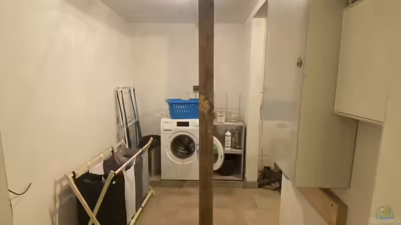 Stützbalken für das Becken im UG (Fachwerkhaus) - zur Sicherheit :) von Lina L. (7)